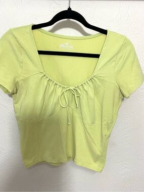 Hollister Lime Green Scoop-Neck Tie-Front Short Sleeve Top